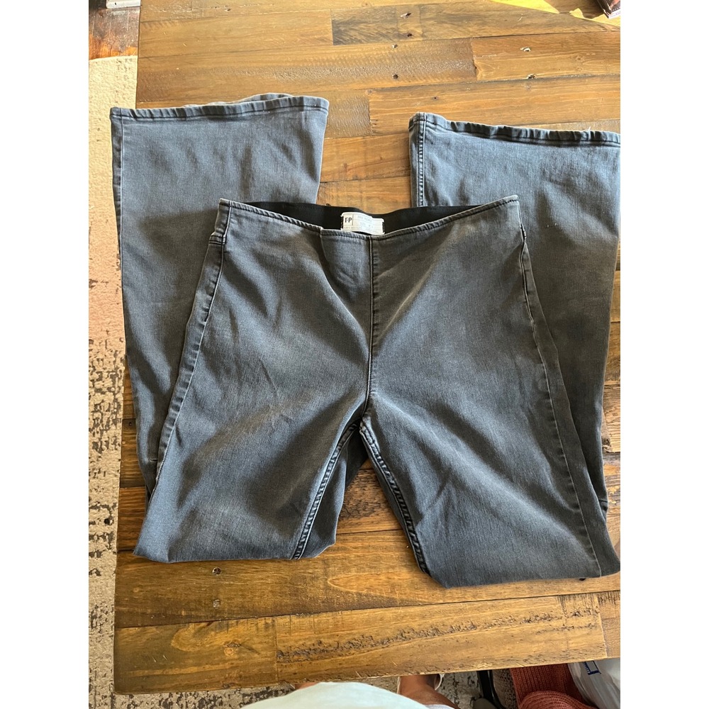 FREE PEOPLE Penny Flare Jeans Pull On Womens 31 Black Vintage Boho Denim - Picture 2 of 4